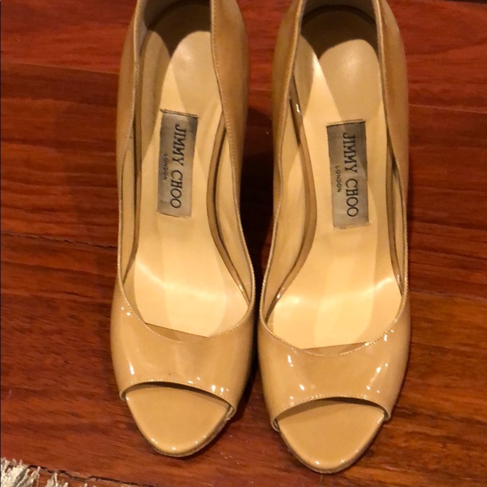 Jimmy Choo nude /gold Biel wedge